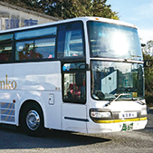 福岡観光バス（貸切バス）大型バス 写真5